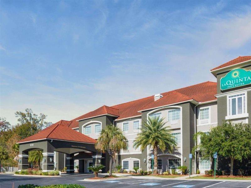 La Quinta By Wyndham Savannah Airport - Пуулър Екстериор снимка